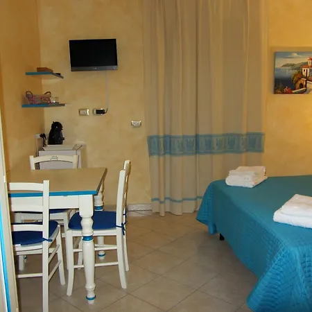 Le Pavoncelle Bed & Breakfast